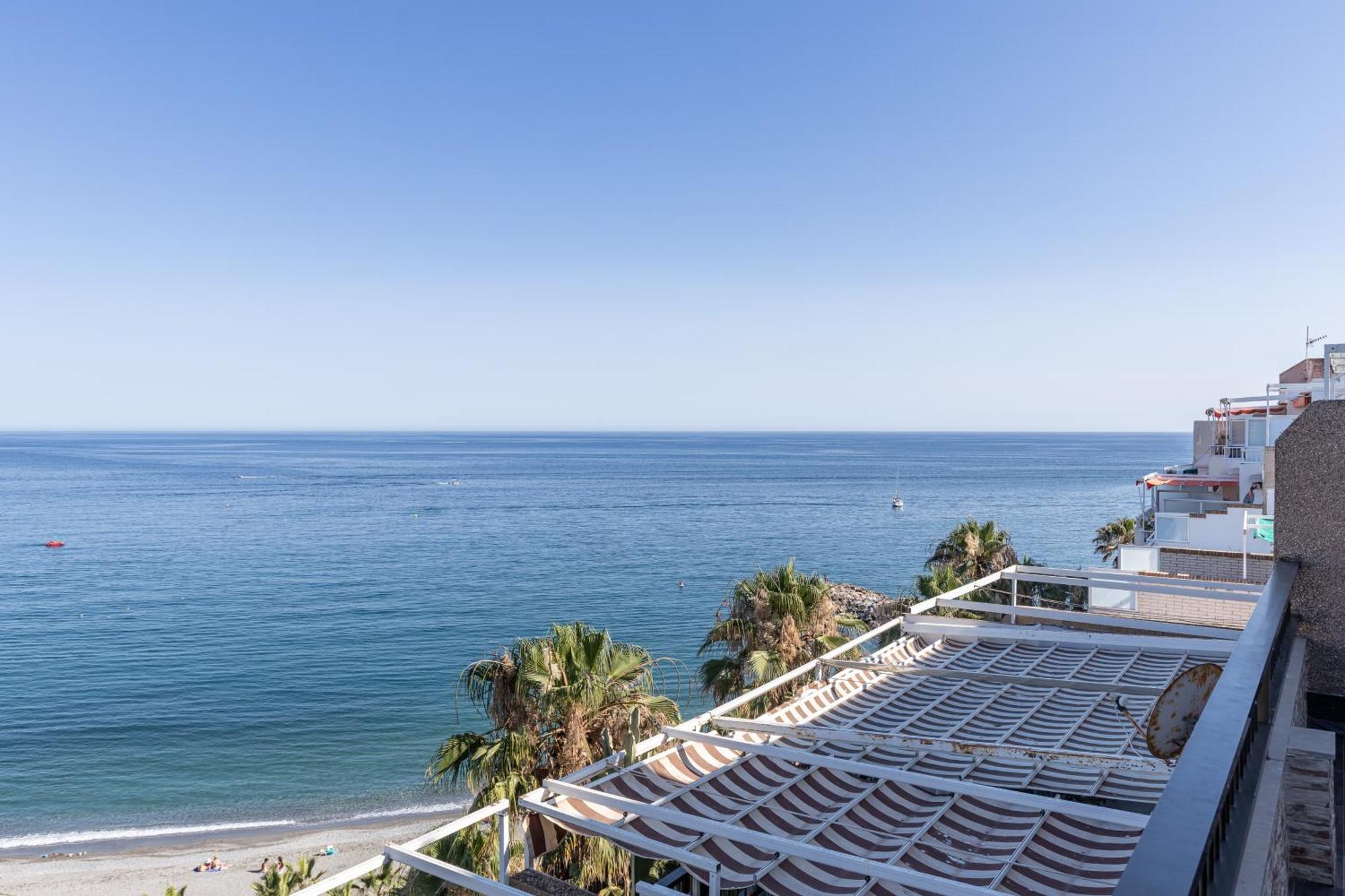 Atico Primera Linea De Playa Almunecar Exterior photo
